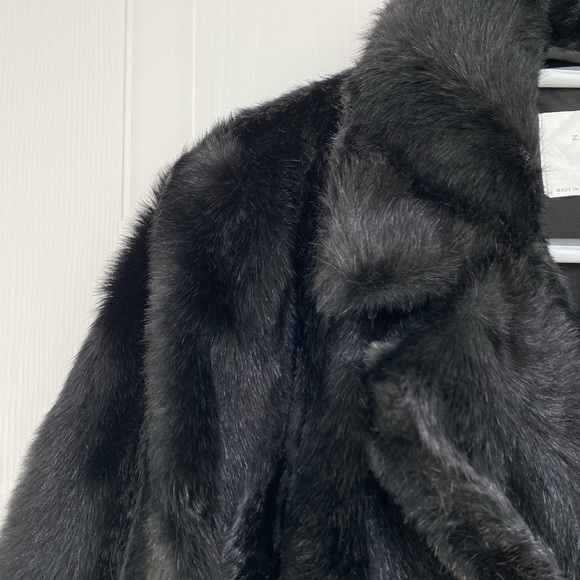 Zara Black Faux Fur Jacket - Picture 3 of 4